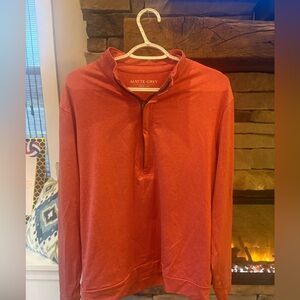 RED QUARTER ZIP